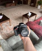 دوربین نیکون D5600 + 18-140mm VR بدنه دست دوم